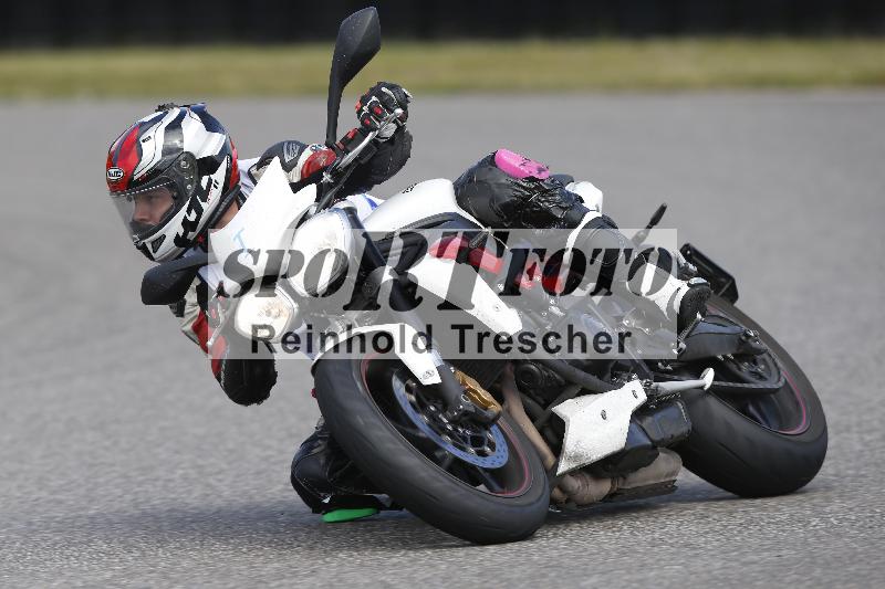 Archiv-2025/20 27.05.2025 FREERIDE Training ADR/Gruppe A/team